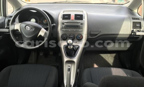 اشتري مستعمل Toyota Auris Noir سيارة في Kigali في Rwanda اشتري مستعمل Toyota Auris Noir سيارة في Kigali في Rwanda
