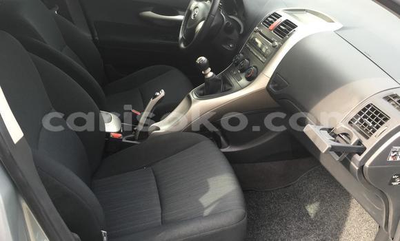 اشتري مستعمل Toyota Auris Noir سيارة في Kigali في Rwanda اشتري مستعمل Toyota Auris Noir سيارة في Kigali في Rwanda