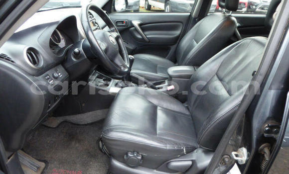 Buy Used Toyota RAV4 Beige Car in Kigali in Rwanda Buy Used Toyota RAV4 Beige Car in Kigali in Rwanda