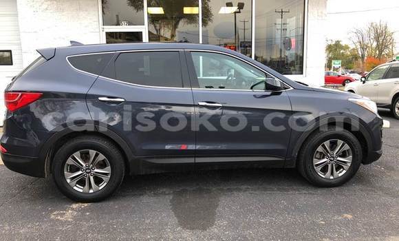 Sayi Na hannu Hyundai Santa Fe Noir Mota in Kigali a Rwanda Sayi Na hannu Hyundai Santa Fe Noir Mota in Kigali a Rwanda