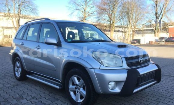 Sayi Na hannu Toyota RAV4 Gris Mota in Kibeho a Rwanda Sayi Na hannu Toyota RAV4 Gris Mota in Kibeho a Rwanda