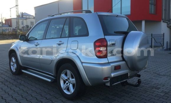 Sayi Na hannu Toyota RAV4 Gris Mota in Nyanza a Rwanda Sayi Na hannu Toyota RAV4 Gris Mota in Nyanza a Rwanda