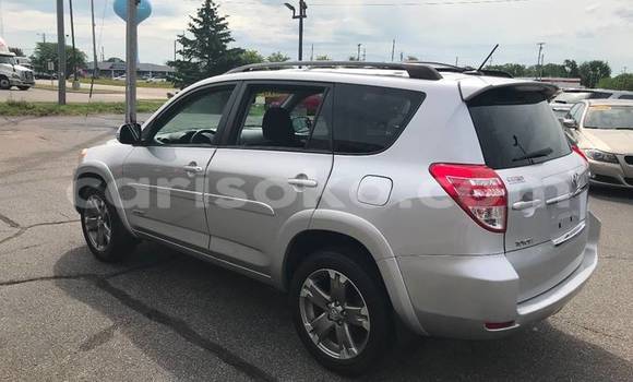 Buy Used Toyota RAV4 Silver Car in Kigali in Rwanda Buy Used Toyota RAV4 Silver Car in Kigali in Rwanda