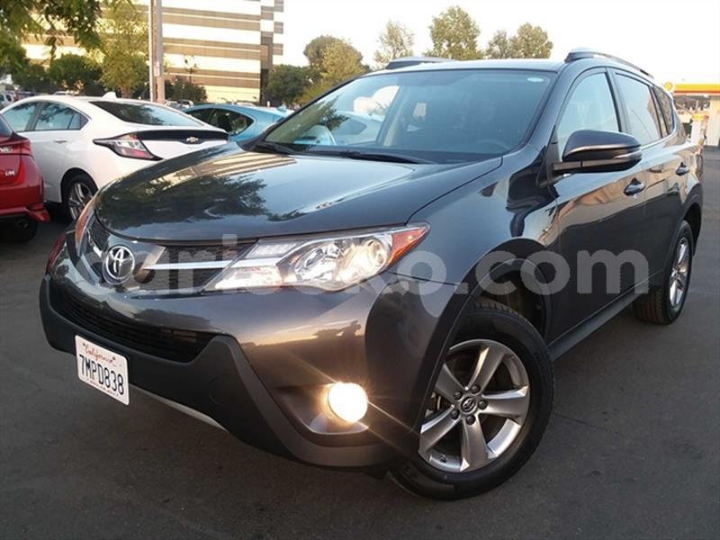 Big with watermark toyota rav4 rwanda kigali 11800
