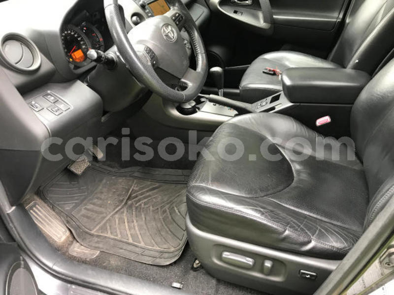 Big with watermark toyota rav4 rwanda kigali 11837