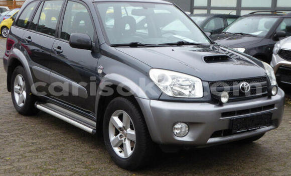 Sayi Na hannu Toyota RAV4 Beige Mota in Kigali a Rwanda Sayi Na hannu Toyota RAV4 Beige Mota in Kigali a Rwanda