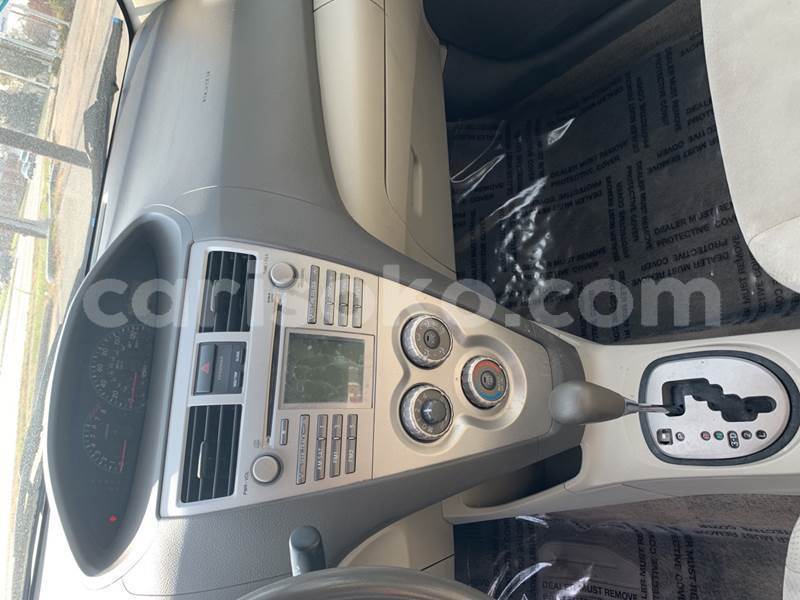 Big with watermark toyota yaris verso rwanda kigali 11875