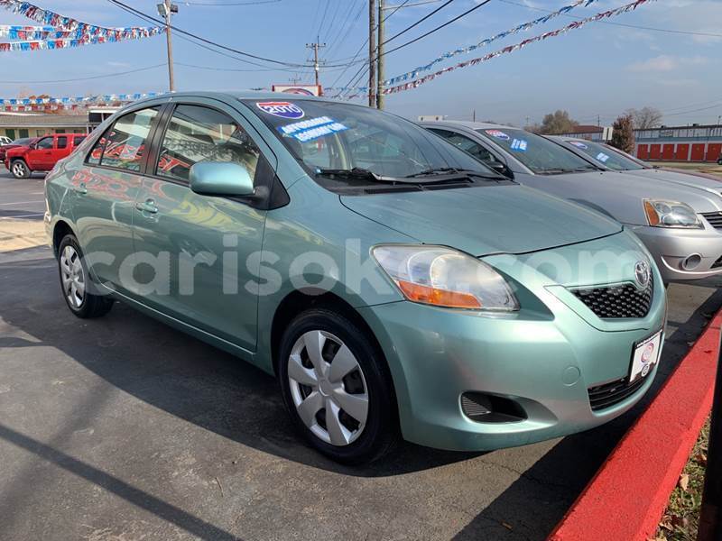 Big with watermark toyota yaris verso rwanda kigali 11875