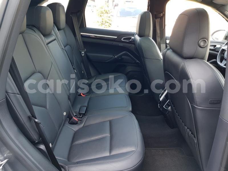 Big with watermark porsche cayenne rwanda kigali 11894