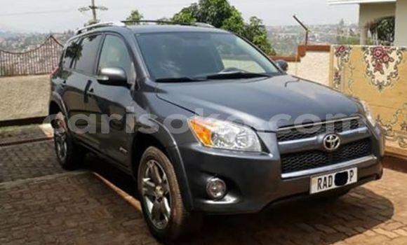 Acheter Occasion Voiture Toyota RAV4 Autre à Kigali, Rwanda Acheter Occasion Voiture Toyota RAV4 Autre à Kigali, Rwanda