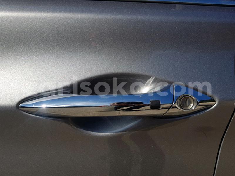 Big with watermark hyundai elantra rwanda kigali 12008