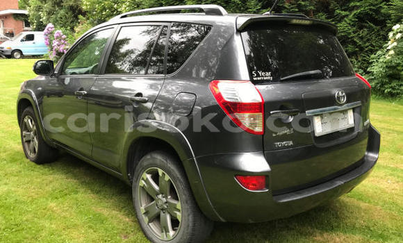 Buy Used Toyota RAV4 Beige Car in Kigali in Rwanda Buy Used Toyota RAV4 Beige Car in Kigali in Rwanda