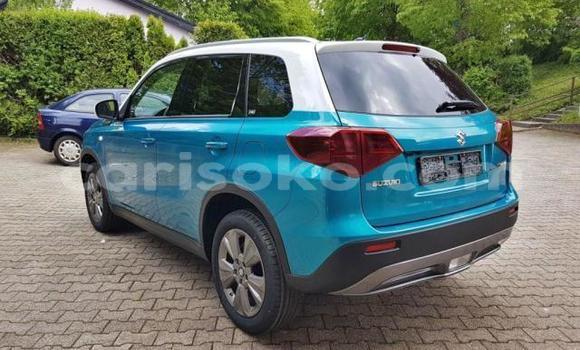 Sayi Na hannu Suzuki Grand Vitara Beige Mota in Kigali a Rwanda Sayi Na hannu Suzuki Grand Vitara Beige Mota in Kigali a Rwanda