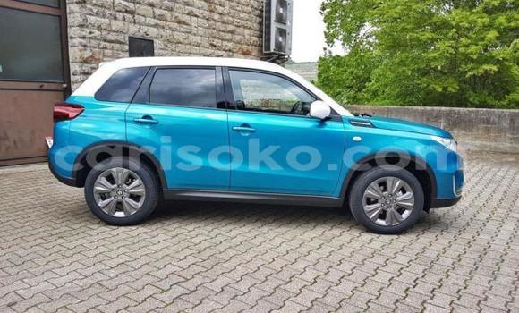 Sayi Na hannu Suzuki Grand Vitara Beige Mota in Kigali a Rwanda Sayi Na hannu Suzuki Grand Vitara Beige Mota in Kigali a Rwanda