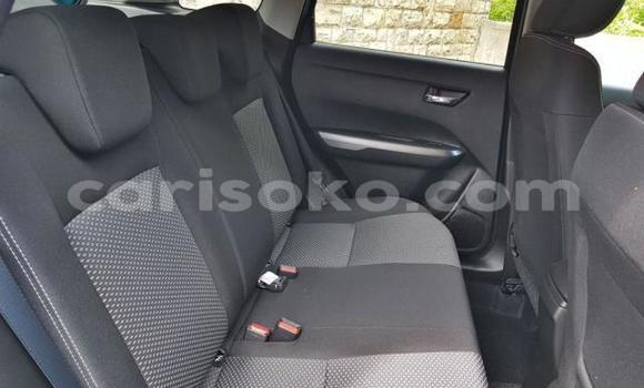 Sayi Na hannu Suzuki Grand Vitara Beige Mota in Kigali a Rwanda Sayi Na hannu Suzuki Grand Vitara Beige Mota in Kigali a Rwanda