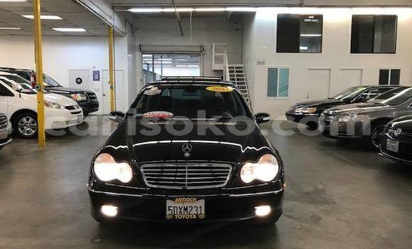 Buy Used Mercedes-Benz 200 Black Car in Kigali in Rwanda Buy Used Mercedes-Benz 200 Black Car in Kigali in Rwanda