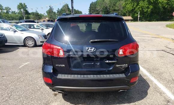 Sayi Na hannu Hyundai Santa Fe Bleu Mota in Kigali a Rwanda Sayi Na hannu Hyundai Santa Fe Bleu Mota in Kigali a Rwanda