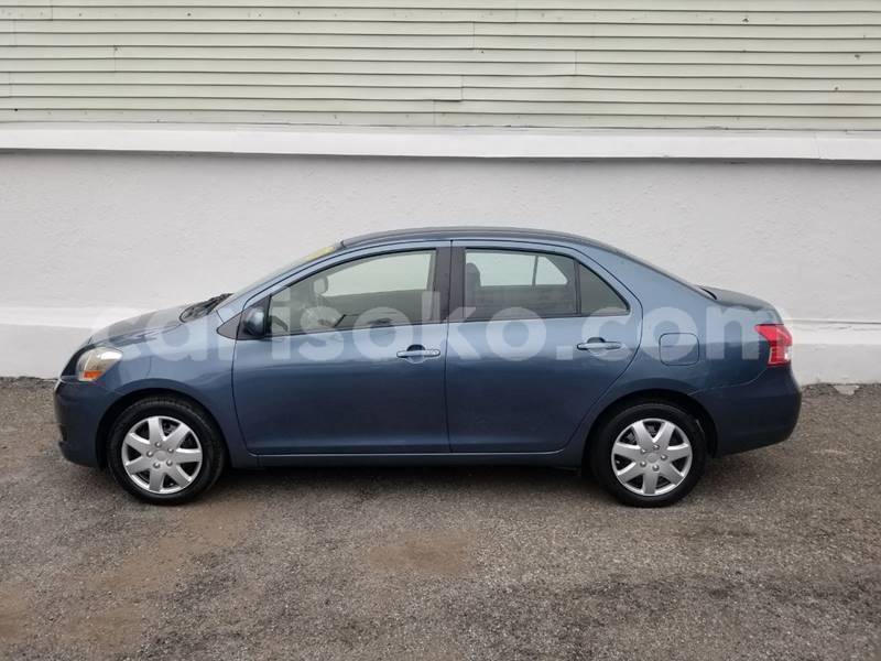 Big with watermark toyota yaris verso rwanda kigali 12144