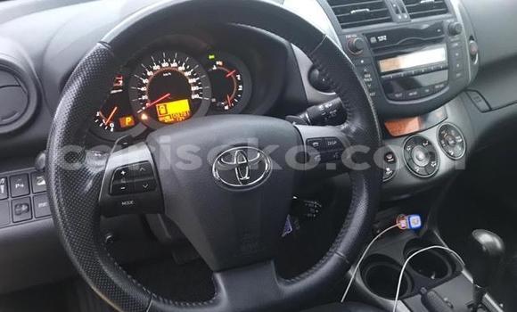 اشتري مستعمل Toyota RAV4 Noir سيارة في Kigali في Rwanda اشتري مستعمل Toyota RAV4 Noir سيارة في Kigali في Rwanda