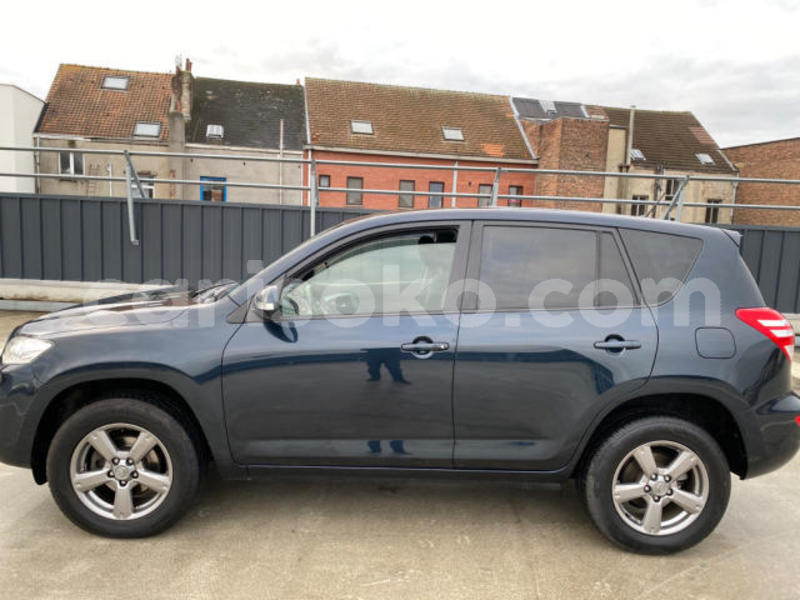 Big with watermark toyota rav4 rwanda kigali 12149