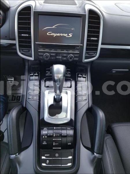 Big with watermark porsche cayenne rwanda kigali 12160