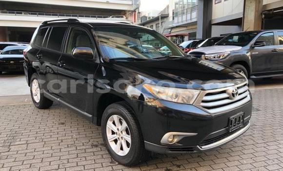 Buy Used Toyota Highlander White Car in Kigali in Rwanda Buy Used Toyota Highlander White Car in Kigali in Rwanda