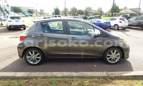 Sayi Imported Toyota Yaris Marron Mota in Kigali a Rwanda Sayi Imported Toyota Yaris Marron Mota in Kigali a Rwanda