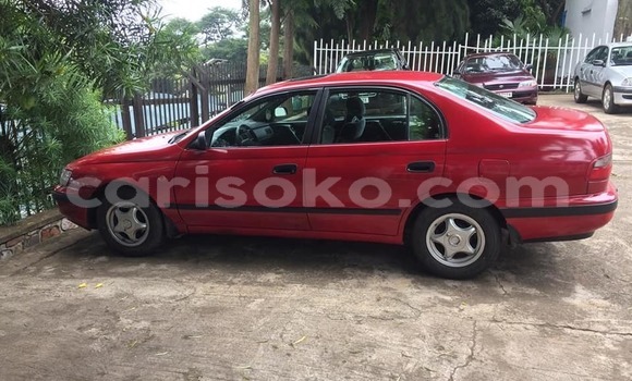 Acheter Occasion Voiture Toyota Carina E Rouge à Kigali, Rwanda Acheter Occasion Voiture Toyota Carina E Rouge à Kigali, Rwanda