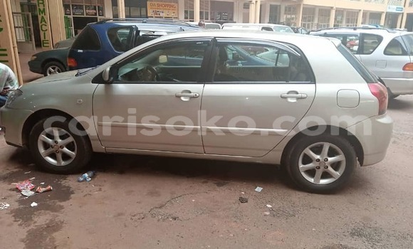 Acheter Occasion Voiture Toyota Corolla Gris à Kigali, Rwanda Acheter Occasion Voiture Toyota Corolla Gris à Kigali, Rwanda