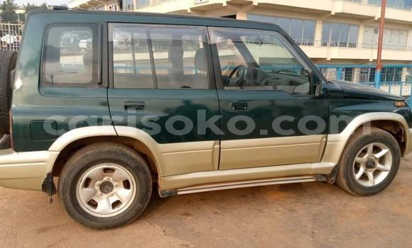 Acheter Occasion Voiture Suzuki Vitara Vert à Kigali, Rwanda Acheter Occasion Voiture Suzuki Vitara Vert à Kigali, Rwanda