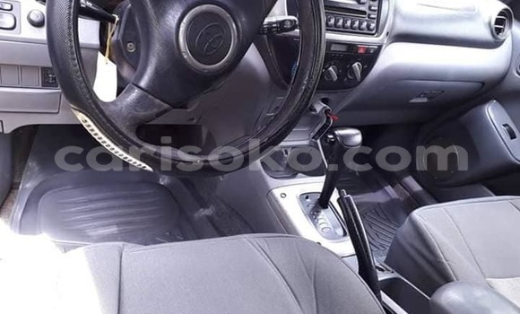 Acheter Occasion Voiture Toyota RAV4 Gris à Kigali, Rwanda Acheter Occasion Voiture Toyota RAV4 Gris à Kigali, Rwanda