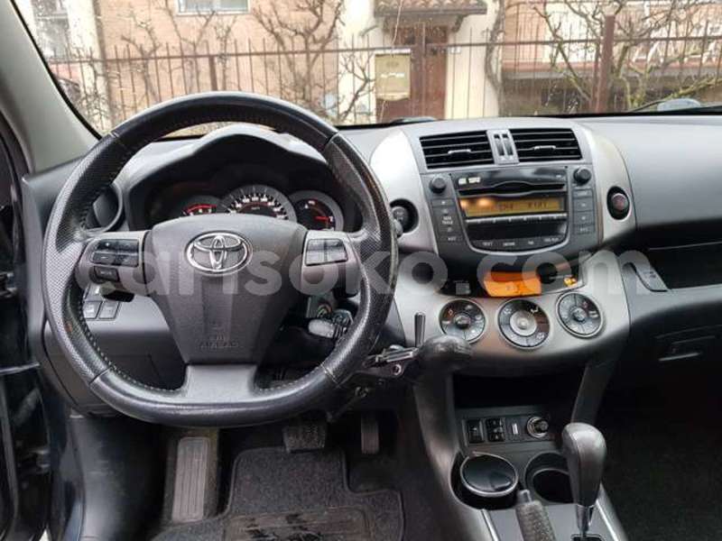 Big with watermark toyota rav4 rwanda kigali 12293