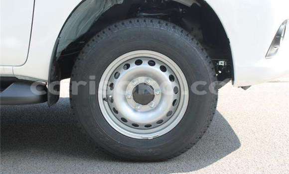 Sayi Na hannu Toyota Hilux Blanc Mota in Kigali a Rwanda Sayi Na hannu Toyota Hilux Blanc Mota in Kigali a Rwanda