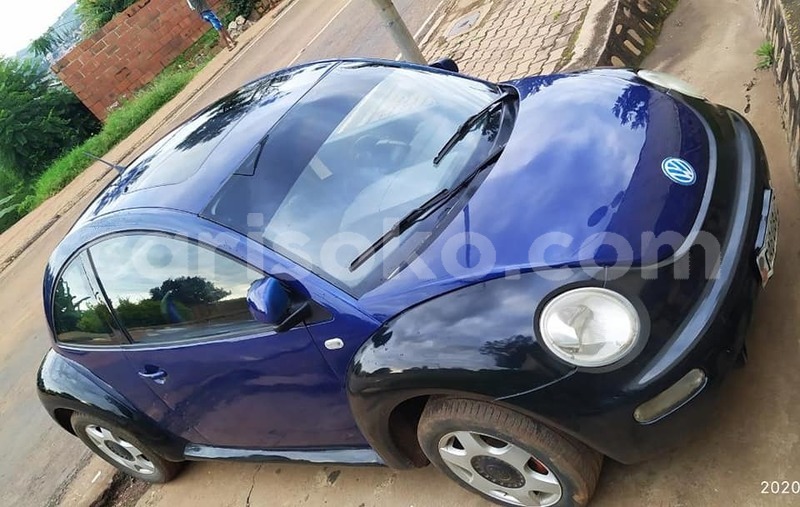 Big with watermark volkswagen beetle rwanda kigali 12358