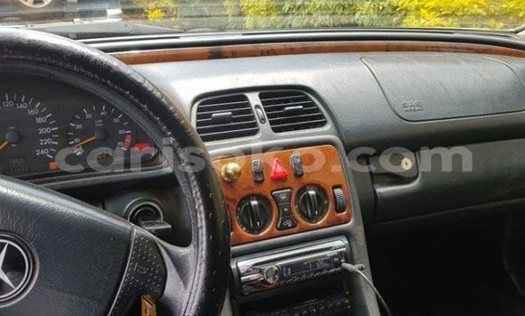 Buy Used Mercedes-Benz CLK–Class Silver Car in Kigali in Rwanda Buy Used Mercedes-Benz CLK–Class Silver Car in Kigali in Rwanda