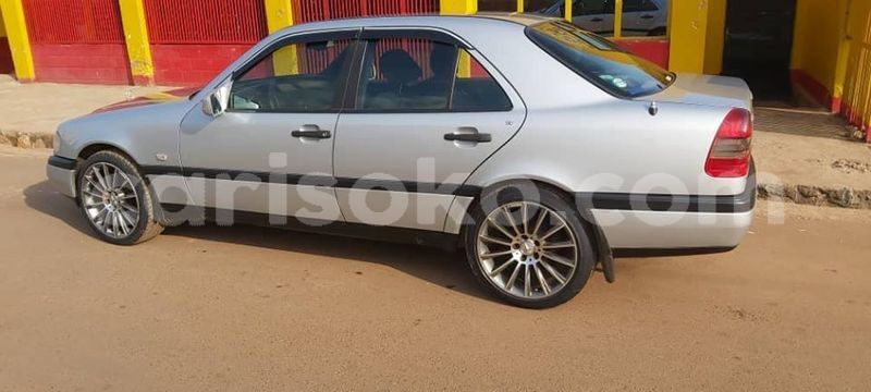 Big with watermark mercedes benz c class rwanda kigali 12404