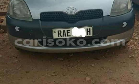 Sayi Na hannu Toyota Yaris Gris Mota in Kigali a Rwanda Sayi Na hannu Toyota Yaris Gris Mota in Kigali a Rwanda