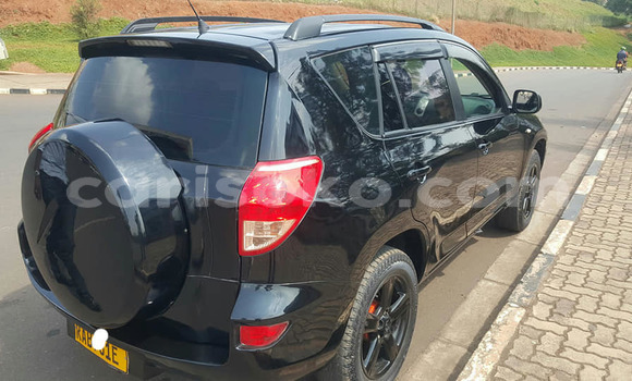 Sayi Na hannu Toyota RAV4 Noir Mota in Kigali a Rwanda Sayi Na hannu Toyota RAV4 Noir Mota in Kigali a Rwanda