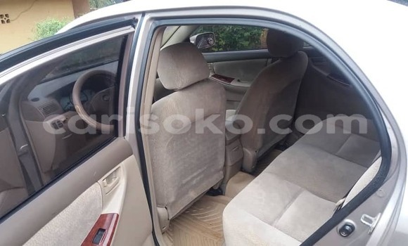 Sayi Na hannu Toyota Corolla Gris Mota in Kigali a Rwanda Sayi Na hannu Toyota Corolla Gris Mota in Kigali a Rwanda