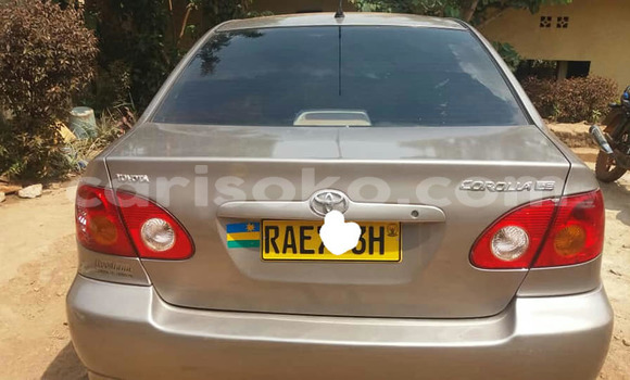 Sayi Na hannu Toyota Corolla Gris Mota in Kigali a Rwanda Sayi Na hannu Toyota Corolla Gris Mota in Kigali a Rwanda