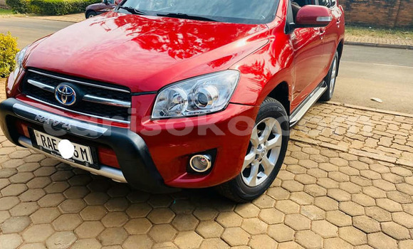 Sayi Na hannu Toyota RAV4 Rouge Mota in Kigali a Rwanda Sayi Na hannu Toyota RAV4 Rouge Mota in Kigali a Rwanda