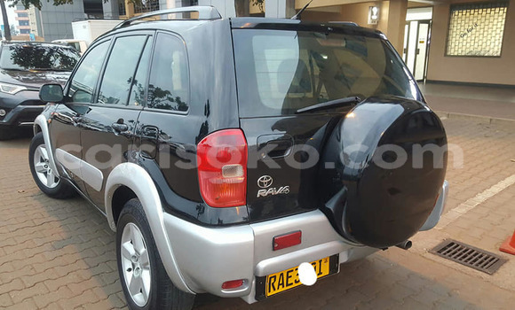 Sayi Na hannu Toyota RAV4 Noir Mota in Kigali a Rwanda Sayi Na hannu Toyota RAV4 Noir Mota in Kigali a Rwanda