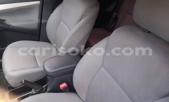 Sayi Na hannu Toyota Matrix Gris Mota in Kigali a Rwanda Sayi Na hannu Toyota Matrix Gris Mota in Kigali a Rwanda