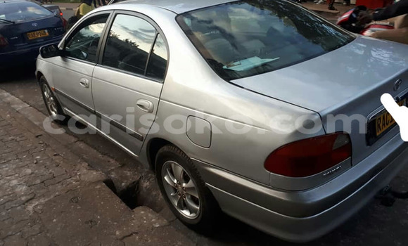 Sayi Na hannu Toyota Avensis Gris Mota in Kigali a Rwanda Sayi Na hannu Toyota Avensis Gris Mota in Kigali a Rwanda
