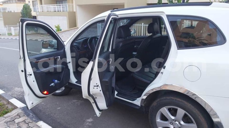 Big with watermark hyundai santa fe rwanda kigali 12433