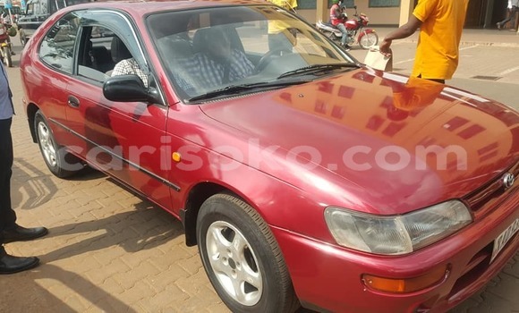 Sayi Na hannu Toyota Corolla Rouge Mota in Kigali a Rwanda Sayi Na hannu Toyota Corolla Rouge Mota in Kigali a Rwanda