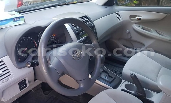 Sayi Na hannu Toyota Corolla Noir Mota in Kigali a Rwanda Sayi Na hannu Toyota Corolla Noir Mota in Kigali a Rwanda