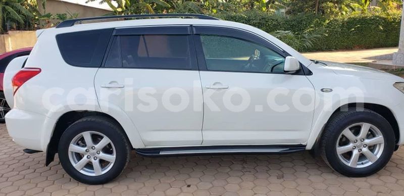 Big with watermark toyota rav4 rwanda kigali 12439