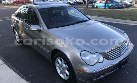 Buy Used Mercedes-Benz 190 Other Car in Kigali in Rwanda Buy Used Mercedes-Benz 190 Other Car in Kigali in Rwanda