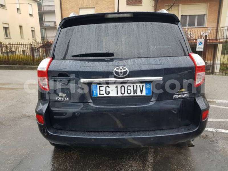 Big with watermark toyota rav4 rwanda kigali 12462